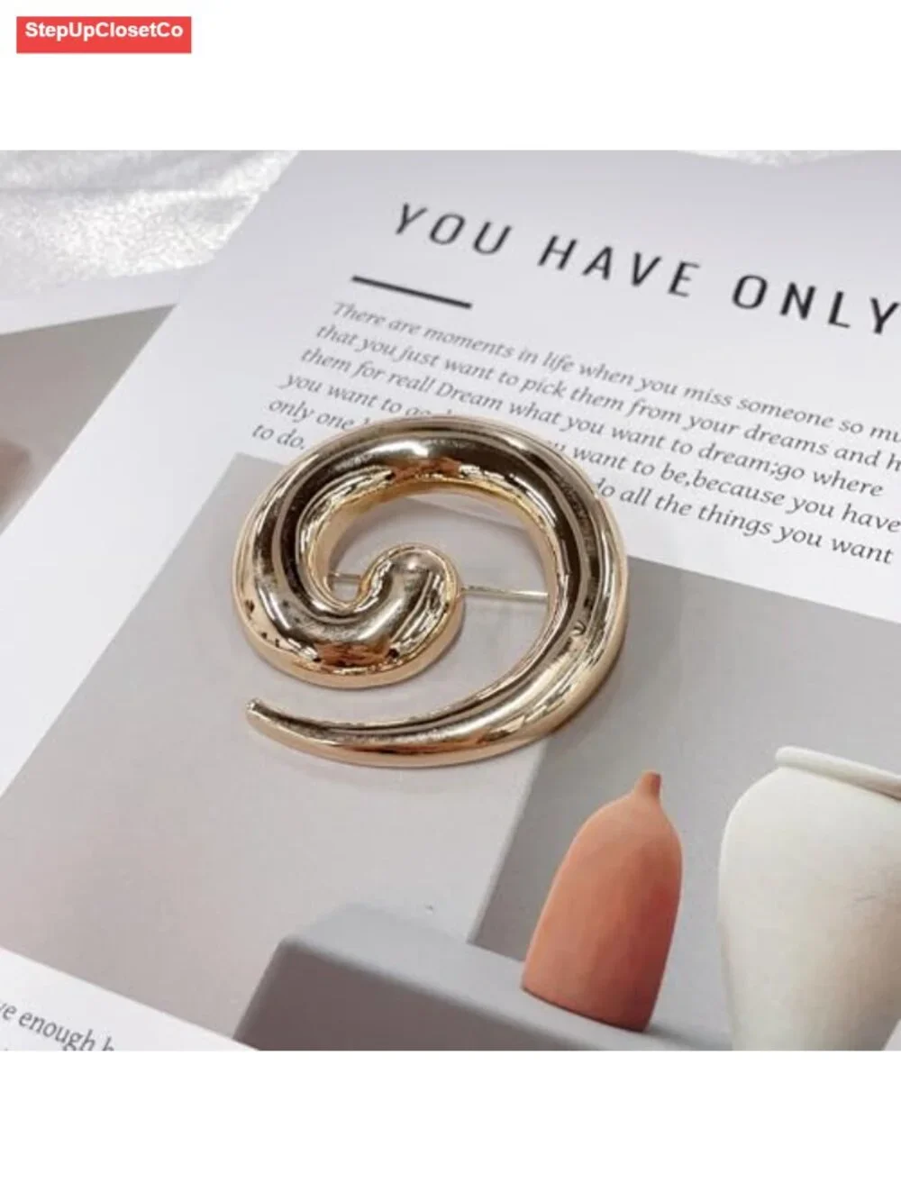 Chunky Spiral Snail Brooch Pin for Dress Suit Lapel Wedding Party